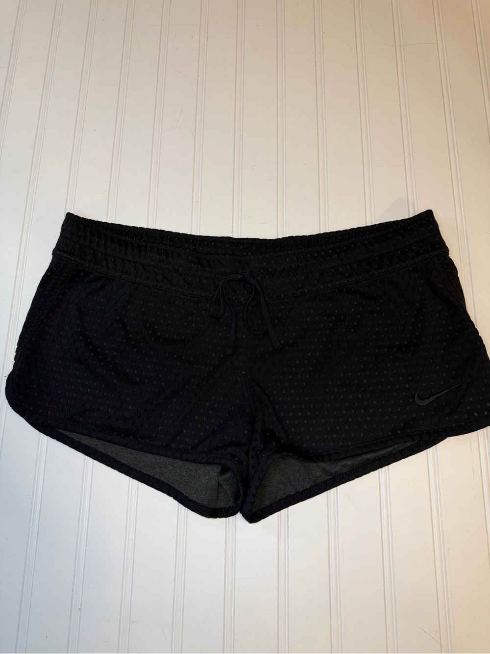 Black Nike perforated mesh athletic shorts drawsting embroidered swoosh medium